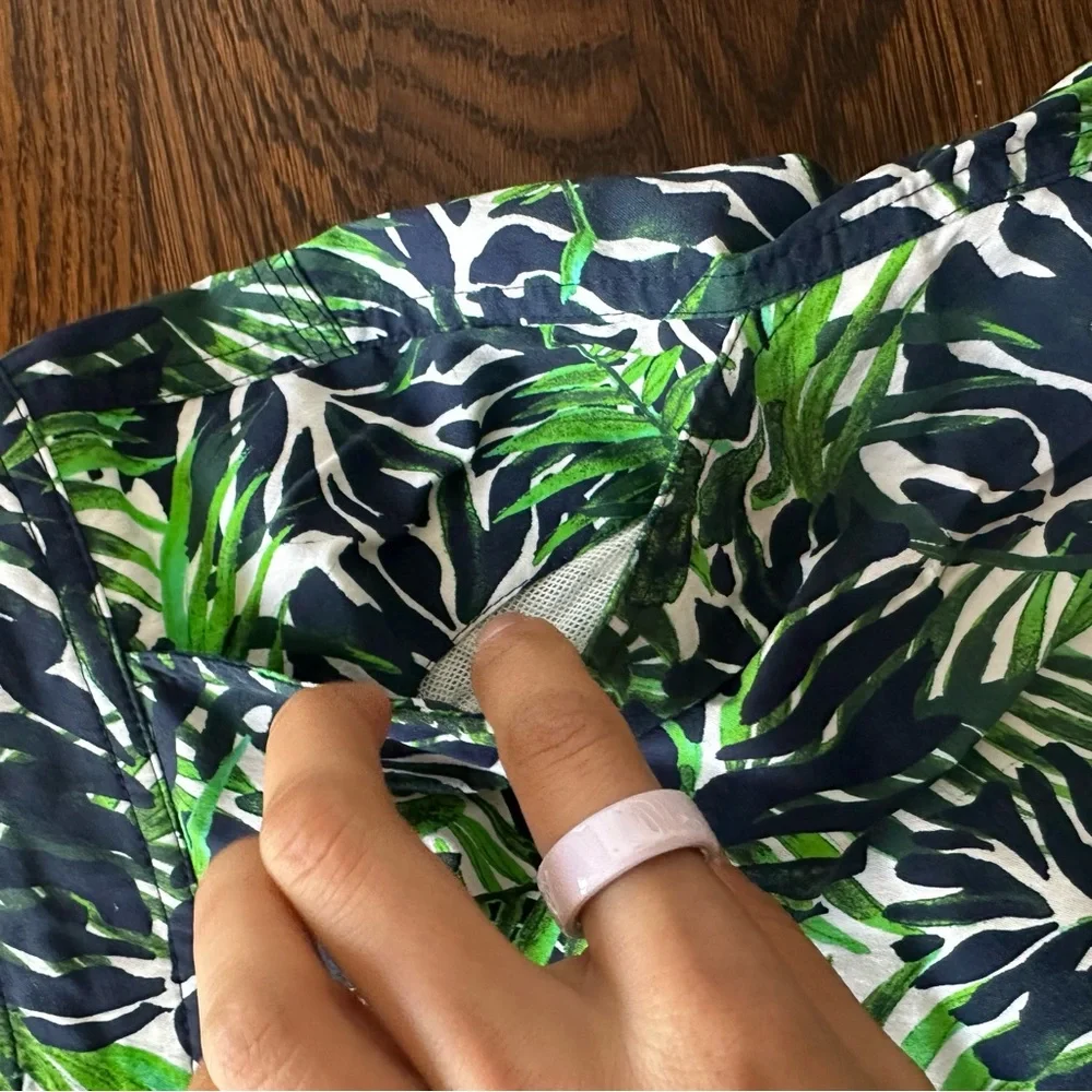 Vilebrequin Green and Blue Leaf Moorea-style swim trunks Shorts - Picture 8 of 14